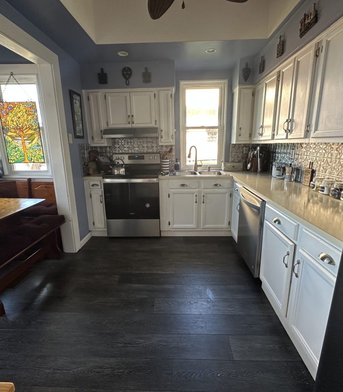 Photo of the Kitchen and the Breakfast Nook